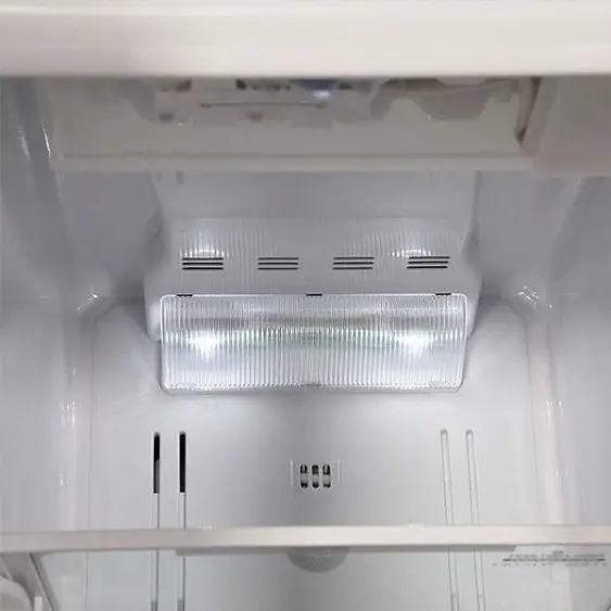 Холодильник HITACHI r-s702 gpu2 gs — фото