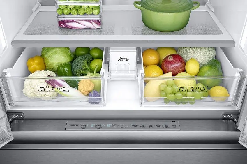Холодильник Samsung RF23M8080SR нержавеющая сталь — фото