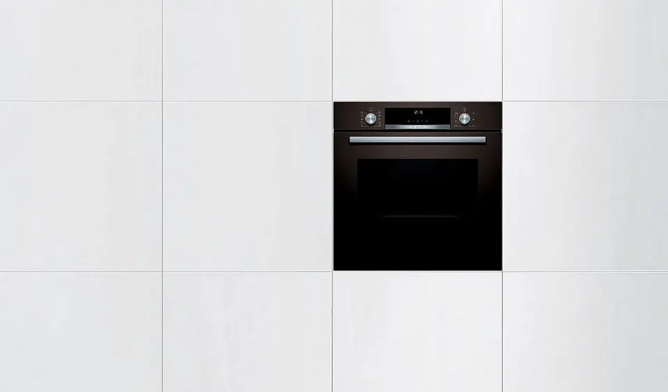 Духовой шкаф BOSCH HBG537EM0R — фото