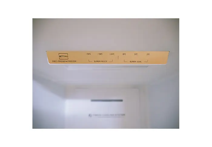 Холодильник CENTEK CT-1757 NF white — фото
