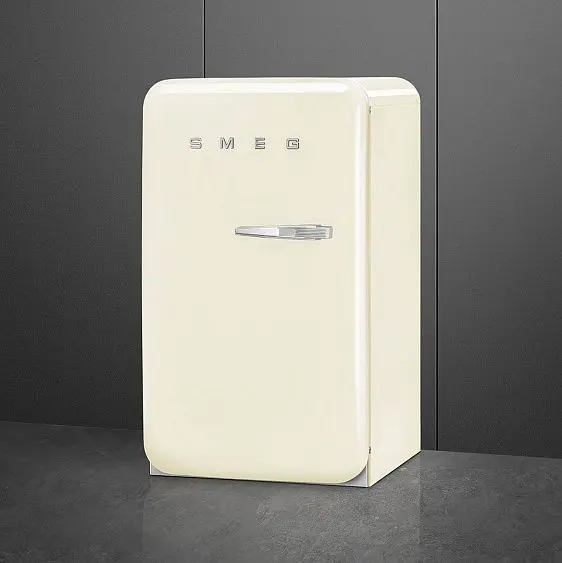 Холодильник SMEG FAB10HLCR5 — фото