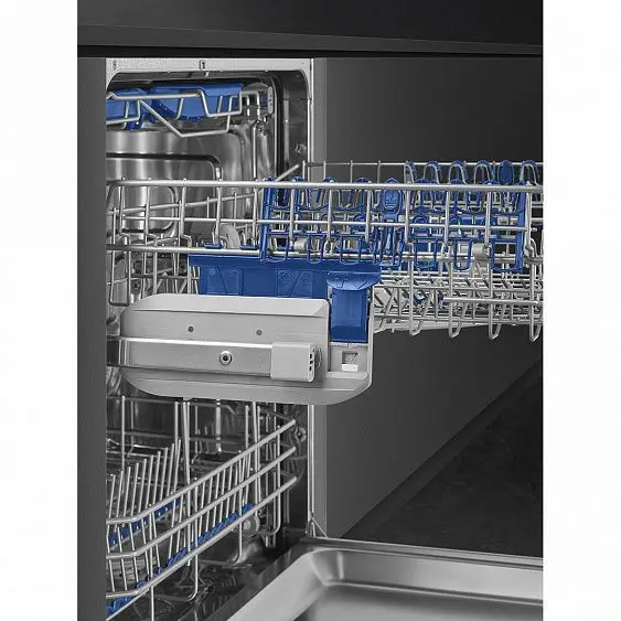 Посудомоечная машина SMEG STL62336LDE — фото