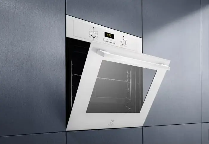 Духовой шкаф ELECTROLUX EOF3H40BW — фото