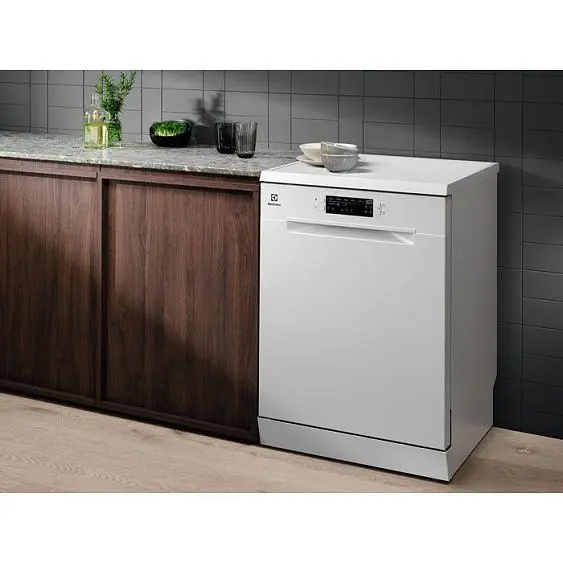 Посудомоечная машина ELECTROLUX ESM 48310 SW — фото