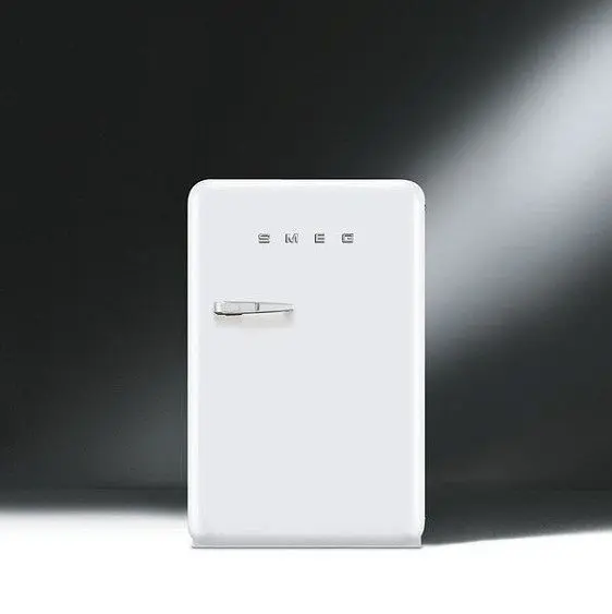 Холодильник SMEG FAB10RB — фото