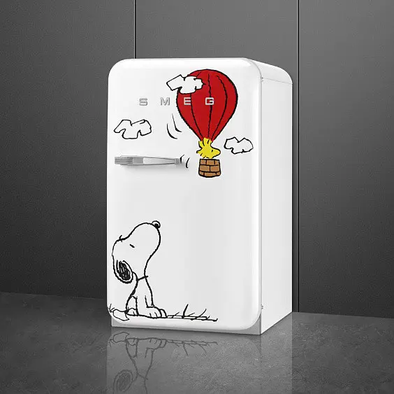 Холодильник SMEG FAB10RDSN5 — фото