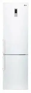 Холодильник LG GB-B530SWQPB белый