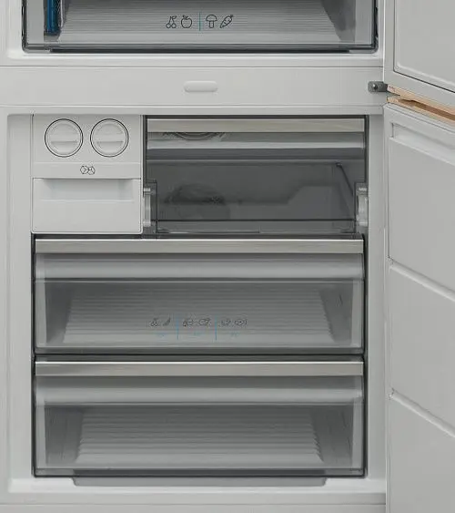 Холодильник VESTFROST VW719FFE00B — фото