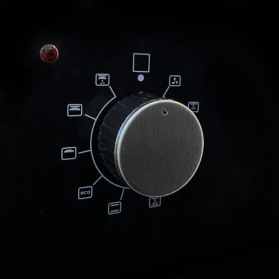 Духовой шкаф GINZZU HOE-241 — фото