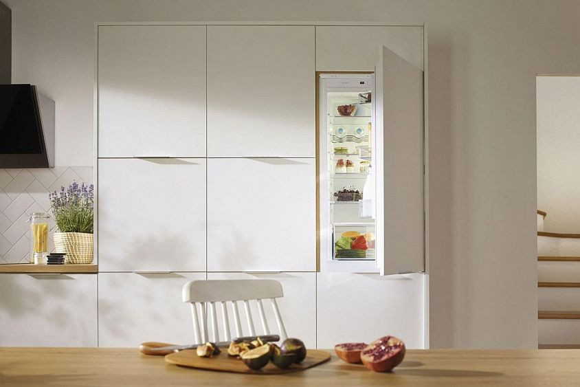 Холодильник GORENJE NRKI2181E1