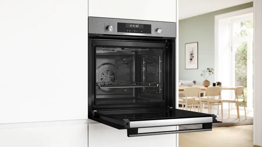 Духовой шкаф BOSCH HBG578BS3