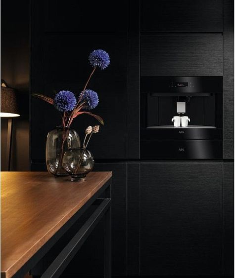 Кофемашина AEG KKB894500B