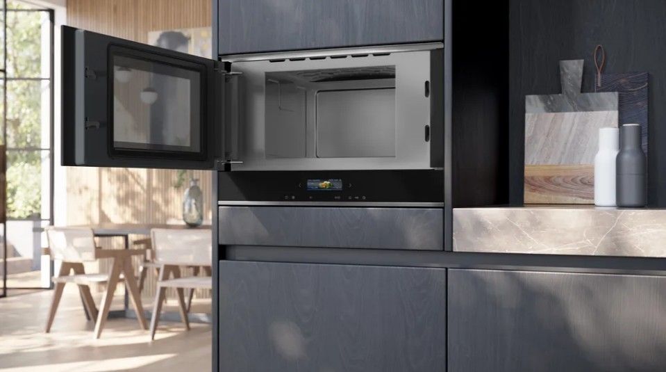 Микроволновая печь SIEMENS BF722L1B1