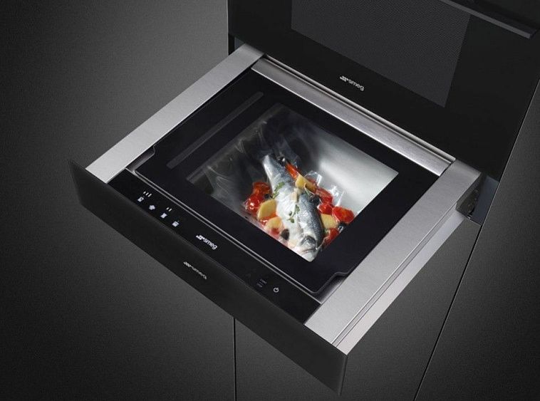 Вакууматор SMEG CPV115B3