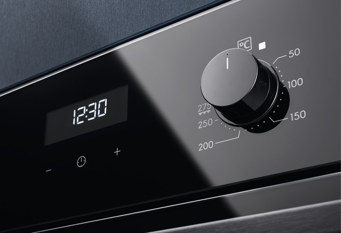 Духовой шкаф ELECTROLUX EOD5C71Z