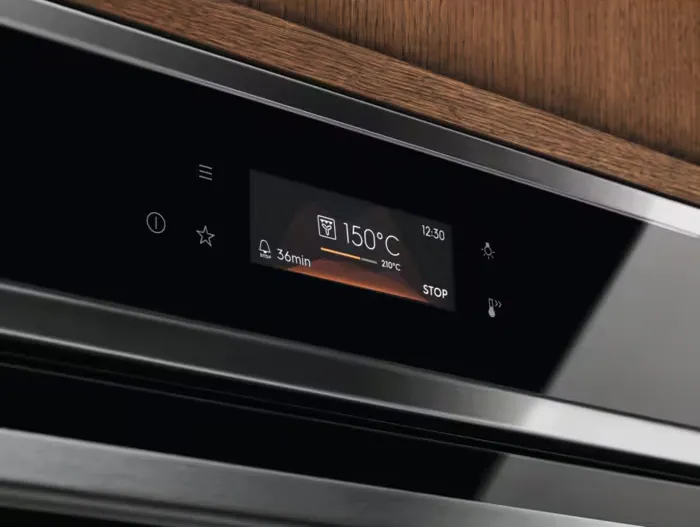 Духовой шкаф ELECTROLUX EOE8P38X