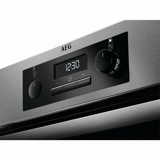 Духовой шкаф AEG BEB331110M
