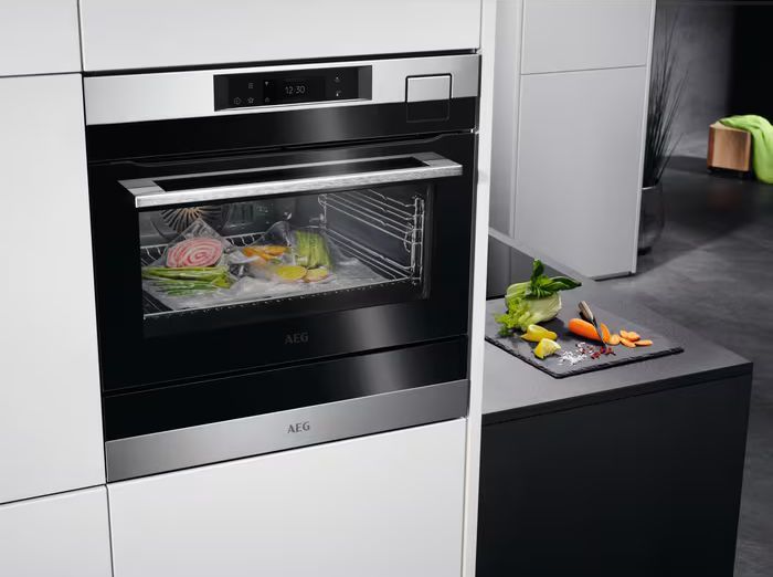 Духовой шкаф AEG KSK792280M
