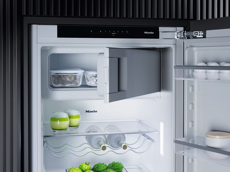 Холодильник MIELE K 7328 D