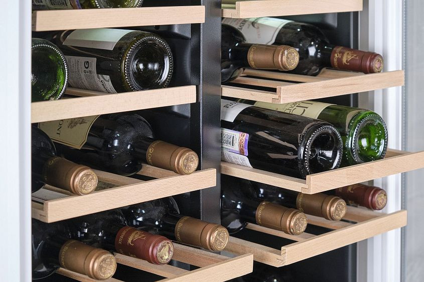 Винный шкаф CELLAR PRIVATE CP042-2TW