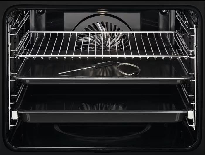 Духовой шкаф ELECTROLUX EOE7P31Z