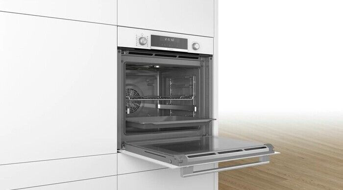 Духовой шкаф BOSCH HBG5780W0