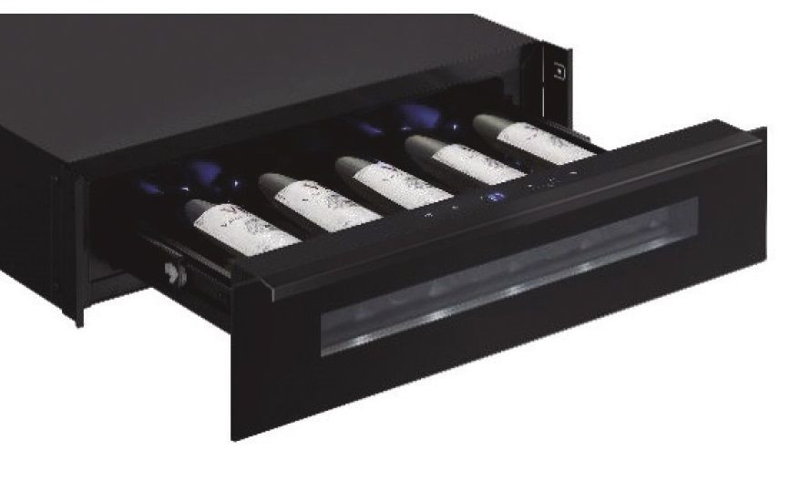 Винный шкаф PANDO PVMC 15-5 CR