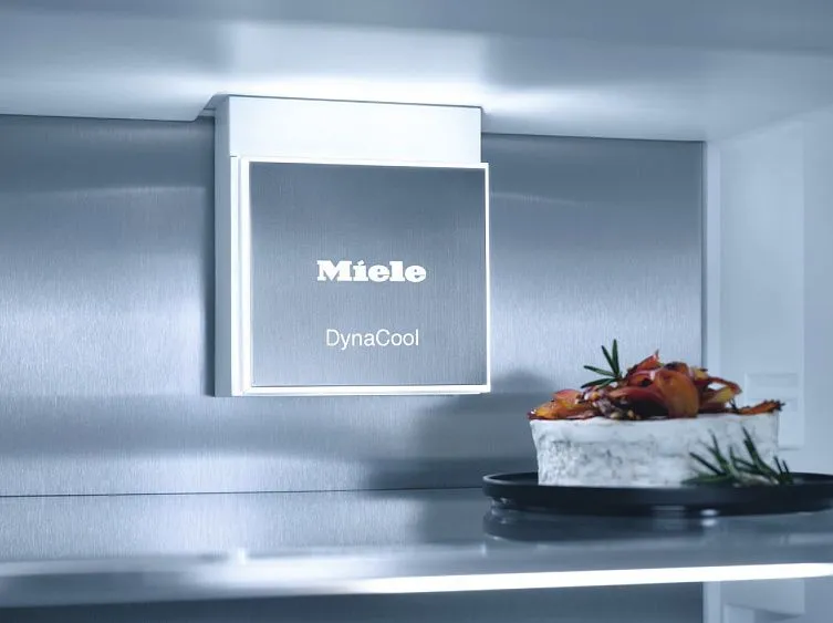 Холодильник MIELE K 7797 C L
