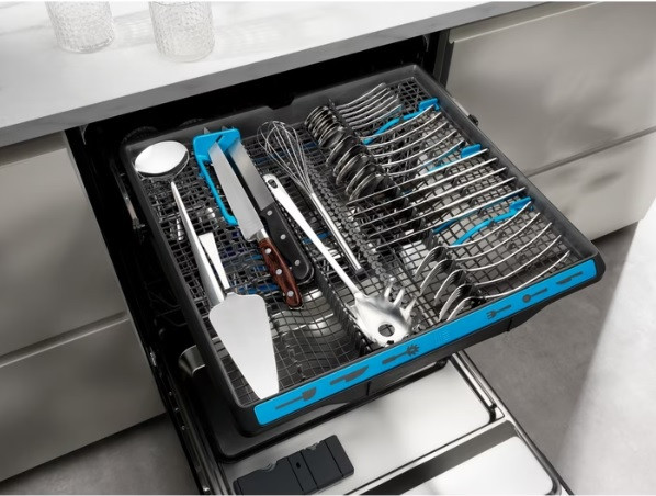 Посудомоечная машина ELECTROLUX EEM48300L