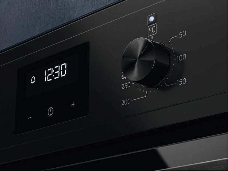 Духовой шкаф ELECTROLUX EOF3C50H