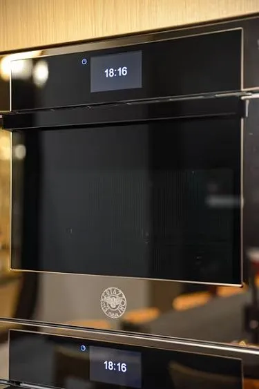 Духовой шкаф BERTAZZONI FMOD6117CTM3