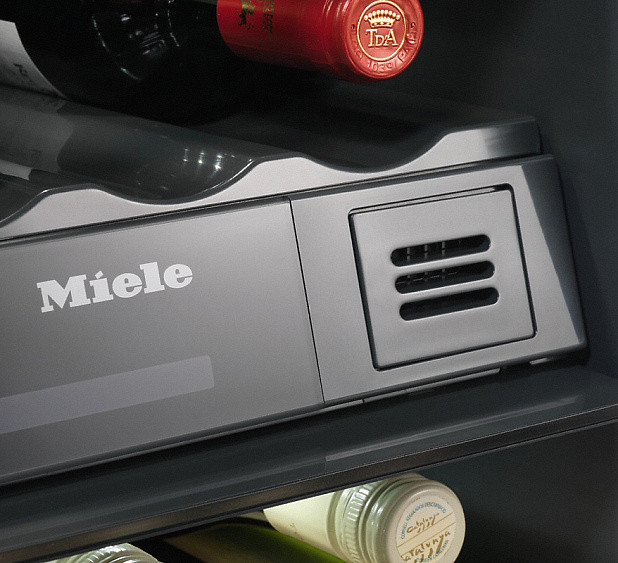 Винный шкаф MIELE KWT 6321 UG OBSW
