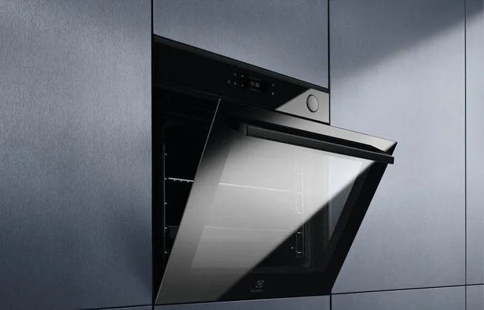 Духовой шкаф ELECTROLUX EOC8P39H
