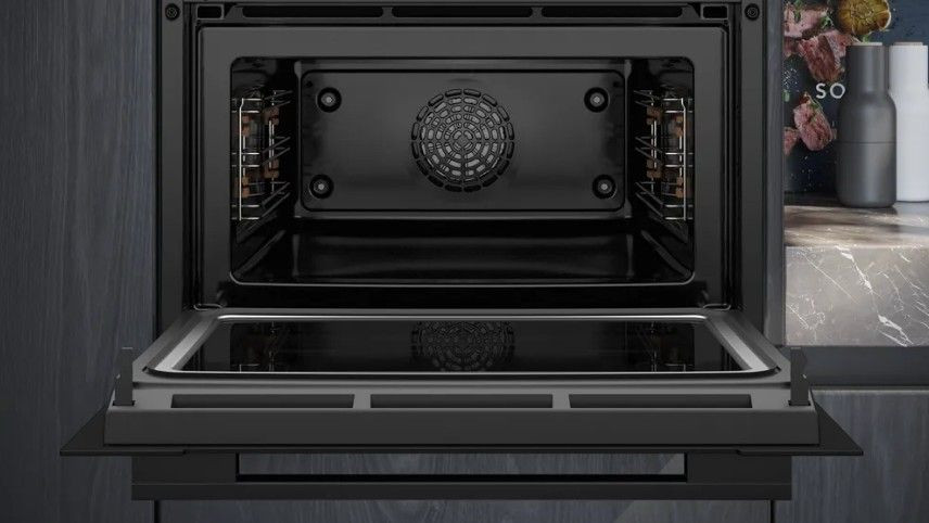 Духовой шкаф SIEMENS CM724G1B1