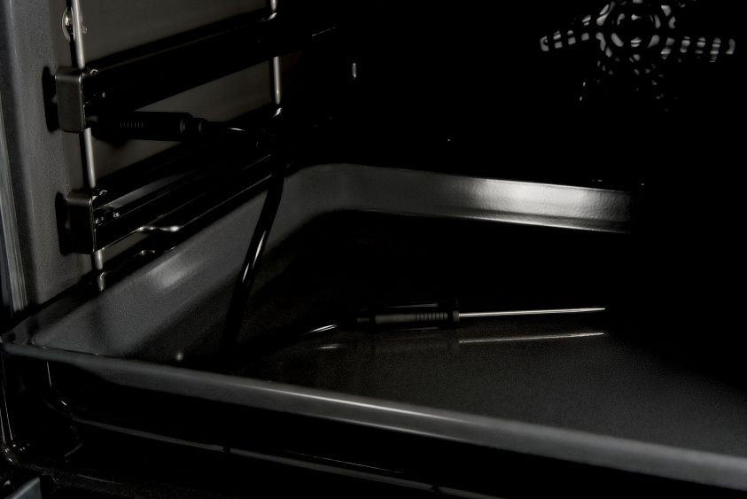 Духовой шкаф Bosch HBG 557 SB 0 R