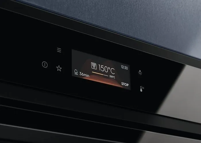 Духовой шкаф ELECTROLUX EOC8P39H