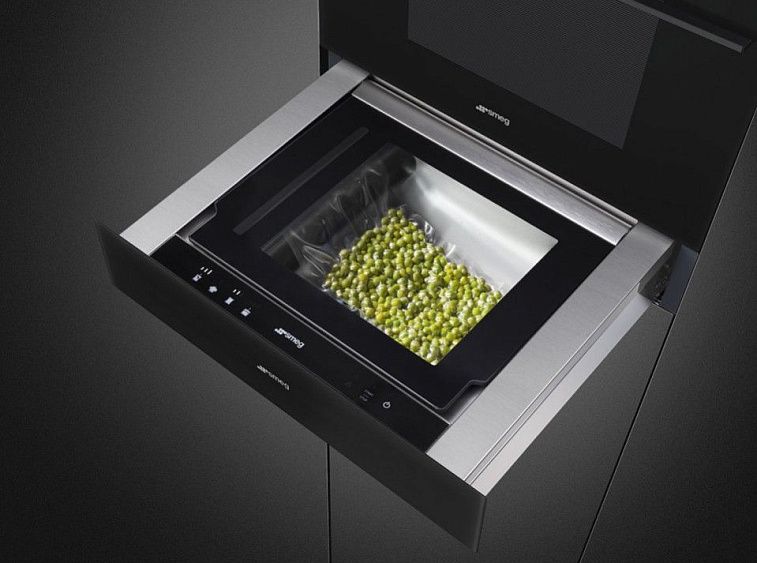 Вакууматор SMEG CPV115B3