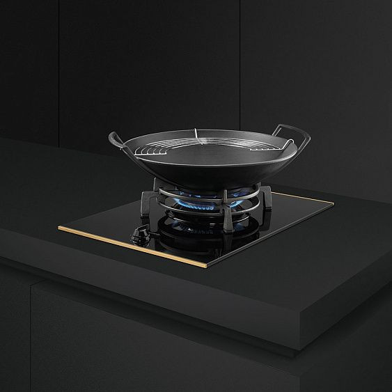 Газовая варочная панель Smeg PV631CNR