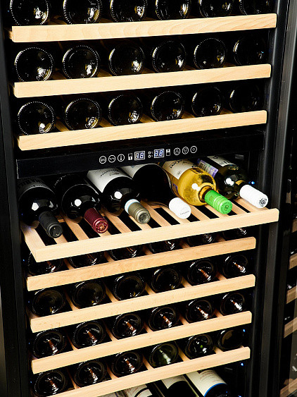 Винный шкаф VINOSAFE VSN110AD