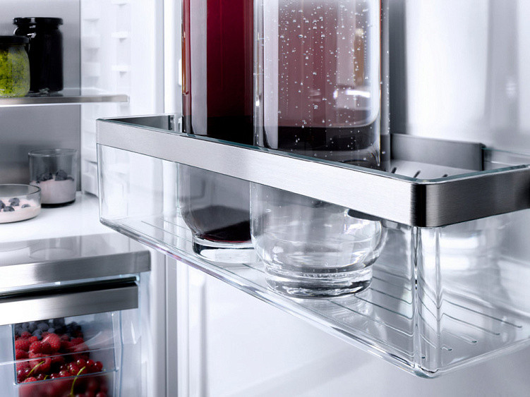 Холодильник MIELE K 7743 E