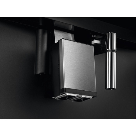 Кофемашина AEG KKK994500M