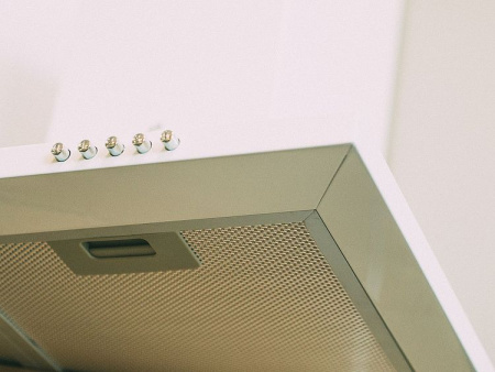 Вытяжка LEX BASIC 600 WHITE