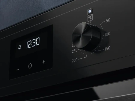 Духовой шкаф ELECTROLUX EOF3H40TH