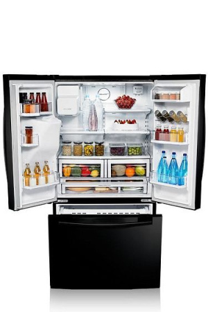 Холодильник Samsung RFG23UEBP черный