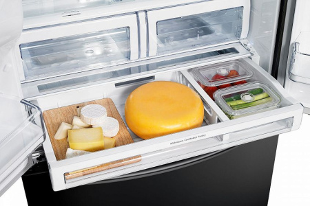 Холодильник Samsung RFG23UEBP черный