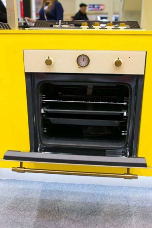 Встраиваемый электрический духовой шкаф Maunfeld MEOFG.676RILB.TR