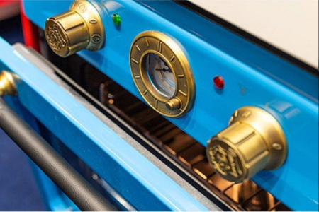 Встраиваемый электрический духовой шкаф KAISER EH 6424 BluBE