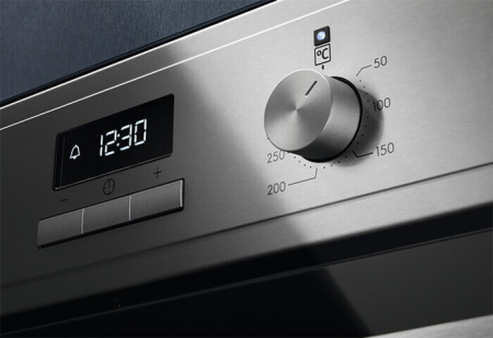 Духовой шкаф ELECTROLUX EOF3H40X