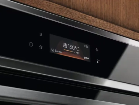 Духовой шкаф ELECTROLUX EOE8P38X