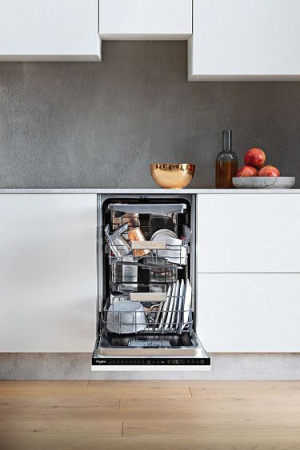 Встраиваемая посудомоечная машина WHIRLPOOL WSIP 4O33 PFE
